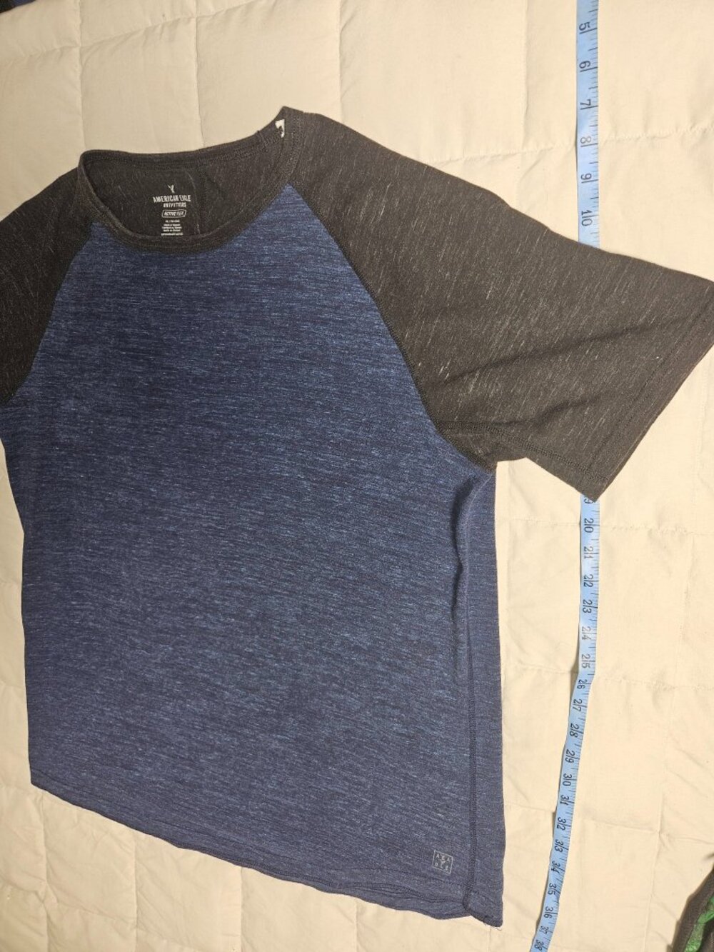 American Eagle Active Flex Raglan T-Shirt Men's XL Navy Charcoal